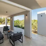In With House Sea View Holiday home Blato (Korcula)