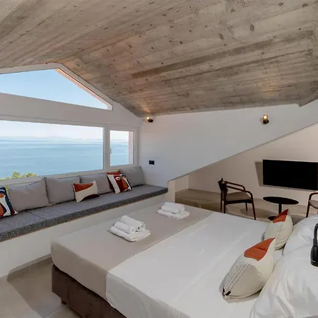 Cozy In With House Sea View بيت للعطل